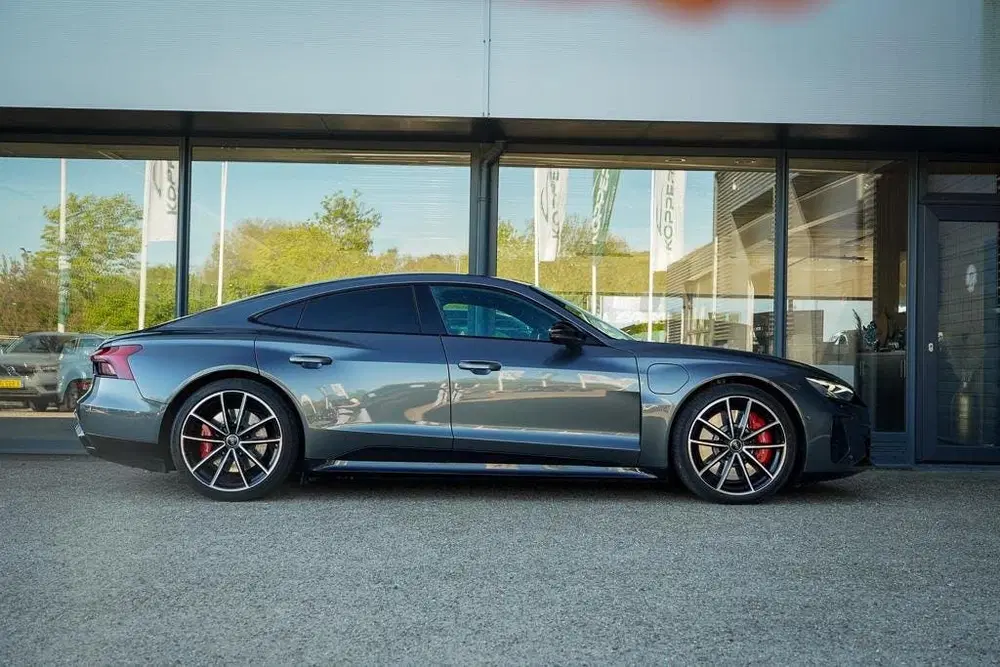 Audi e-tron GT RS 93 kWh 600 PK uit 2023, foto 13