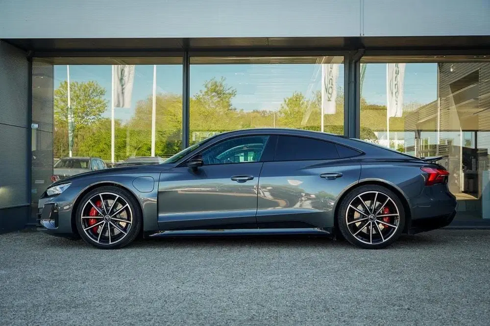 Audi e-tron GT RS 93 kWh 600 PK uit 2023, foto 3
