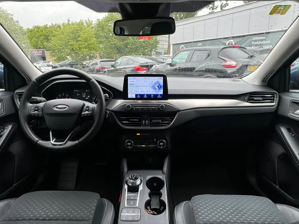 Ford Focus 1.0 EcoBoost Titanium Business uit 2019, foto 12