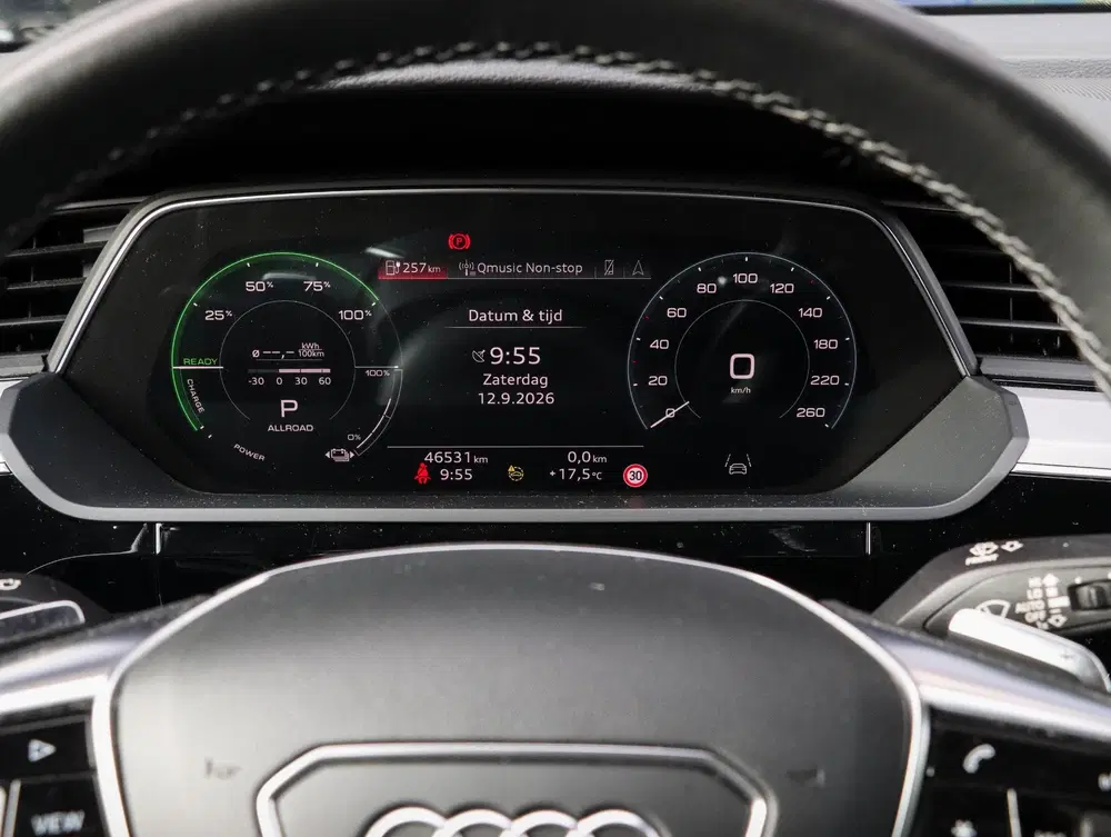Audi Q8 e-tron 55 quattro S Edition 115 kWh 23 Inch uit 2023, foto 8