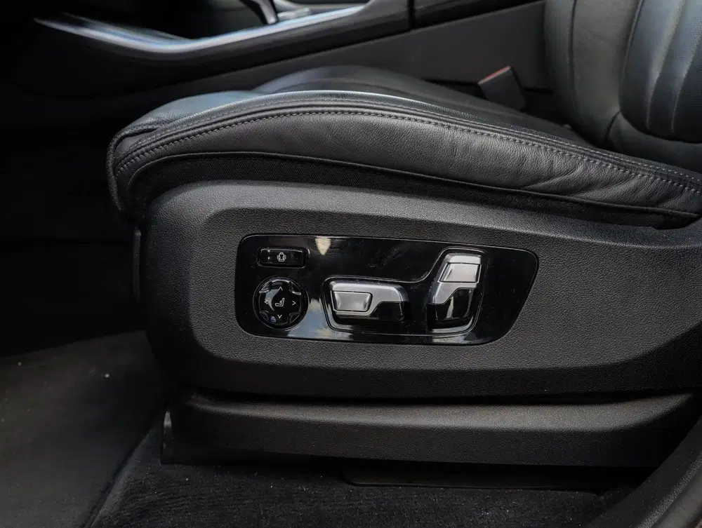 BMW X5 M50i 530pk uit 2021, foto 14