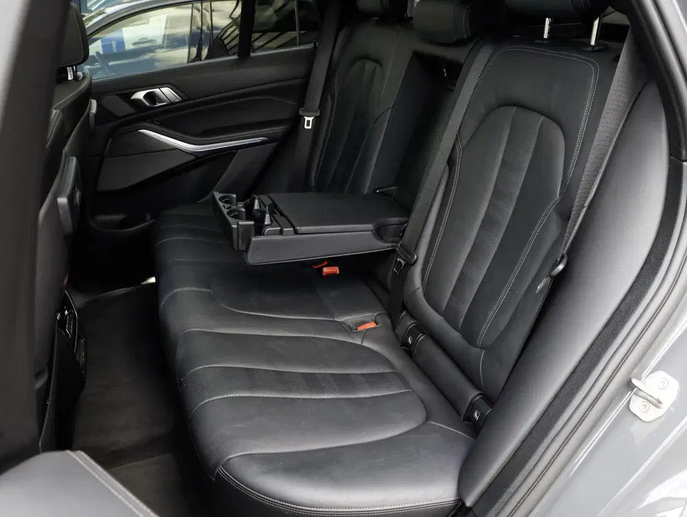 BMW X5 M50i 530pk uit 2021, foto 9