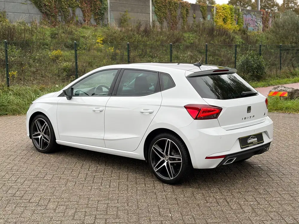 SEAT Ibiza 1.5 FR 150PK I 6 BAK I CARPLAY I LED I CAM uit 2019, foto 2