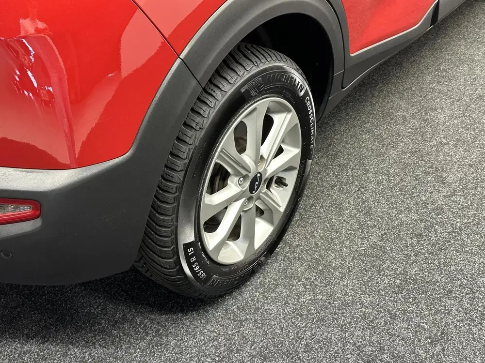 Kia Stonic 1.0 T-GDi MHEV DynamicLine CAMERA CARPLAY uit 2021, foto 12