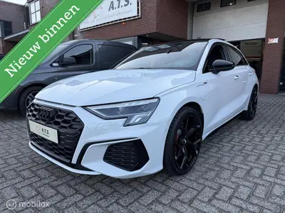 Audi A3 45 TFSI e S-line LED*ACC*PANO-DAK*B&O*CAME uit 2023