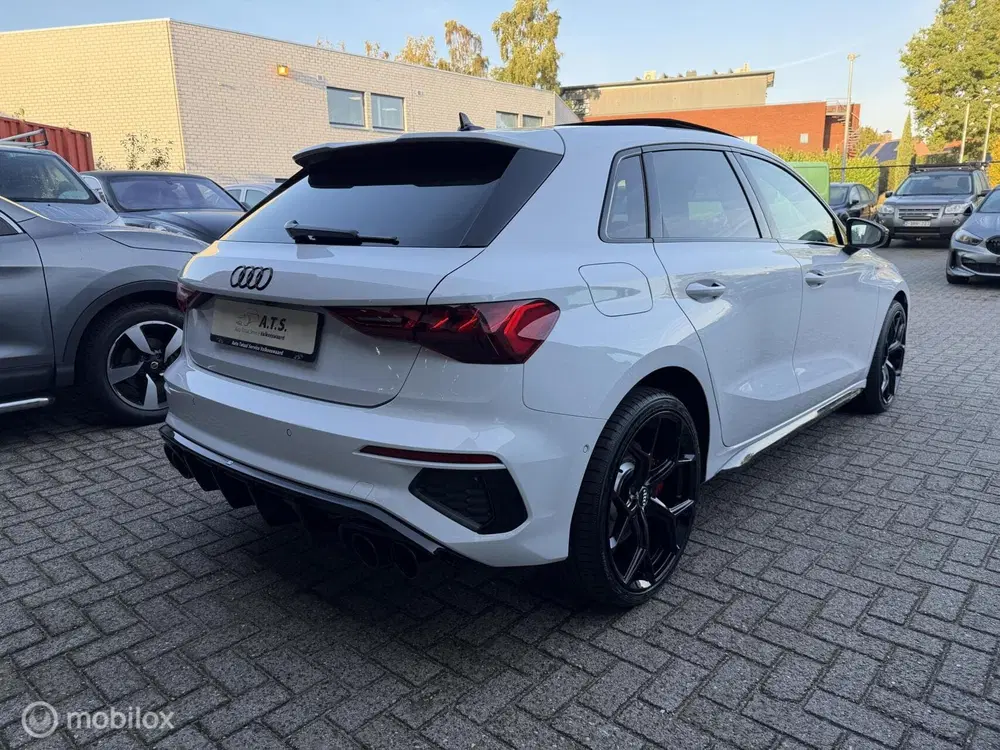 Audi A3 45 TFSI e S-line LED*ACC*PANO-DAK*B&O*CAME uit 2023, foto 4