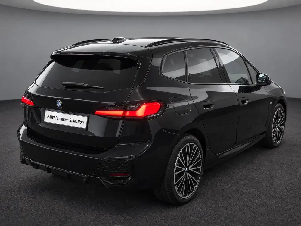 BMW 2-serie Active Tourer 230e xDrive M Sport Automaat uit 2025, foto 6