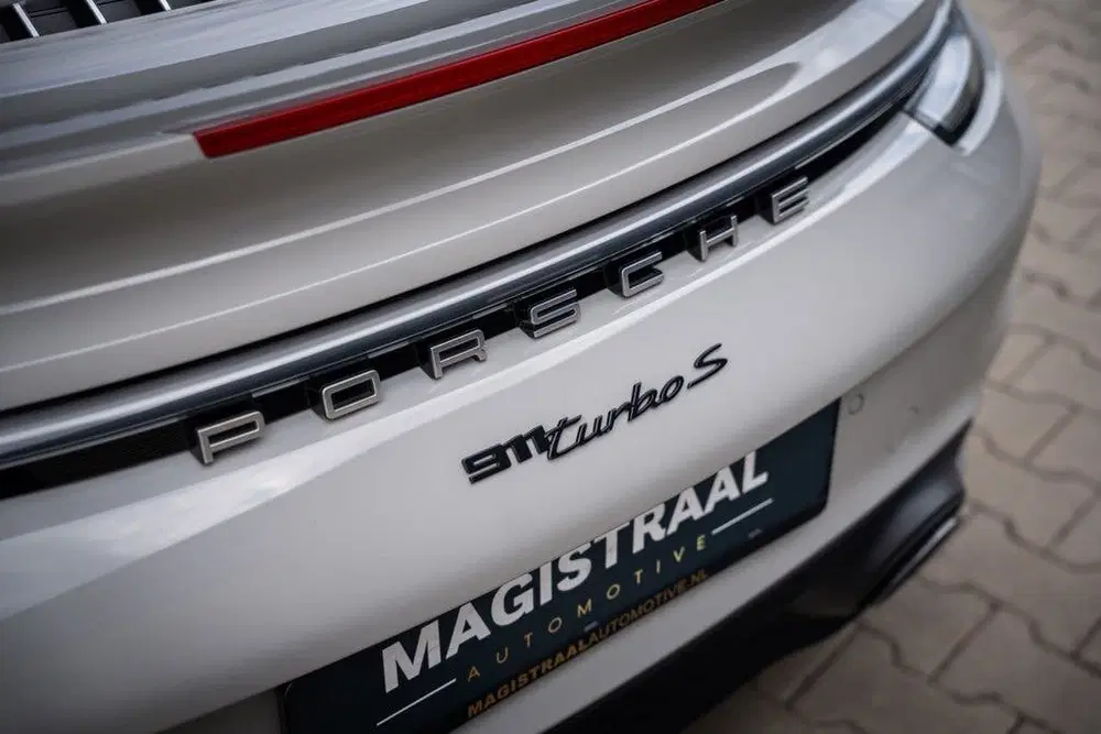 Porsche 911 992 3.8 Turbo S uit 2020, foto 8