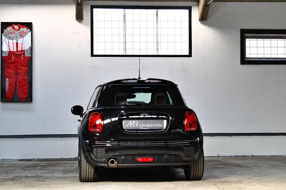 Mini John Cooper Works 1.5 Cooper Dalston Edition uit 2021, foto 9