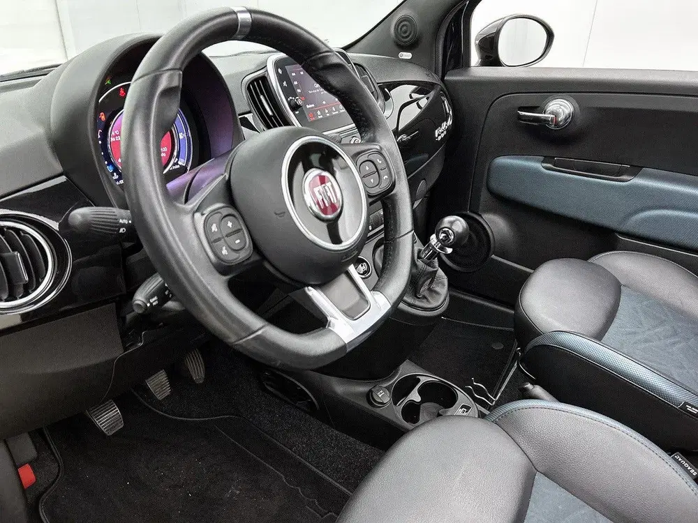 Fiat 500 1.0 70pk Hybrid Launch Edition uit 2020, foto 10