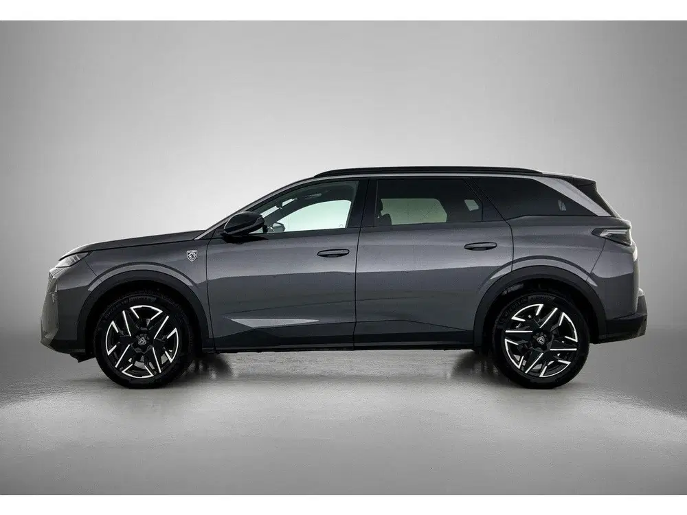 Peugeot 5008 GT 145pk Hybrid Automaat uit 2025, foto 2