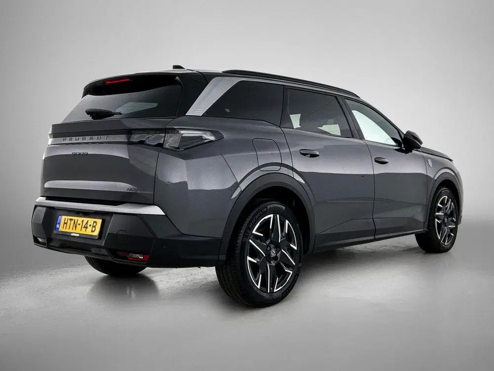 Peugeot 5008 GT 145pk Hybrid Automaat uit 2025, foto 5