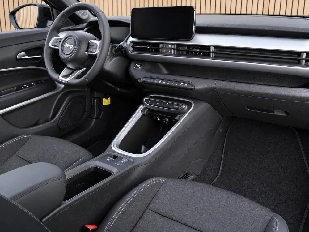 Jeep Avenger Summit 54 kWh VOORRAAD KORTING (bj 2026) uit 2026, foto 3