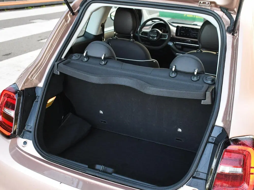 Fiat 500e Urban 42 kWh 118pk Automaat DAB uit 2023, foto 12