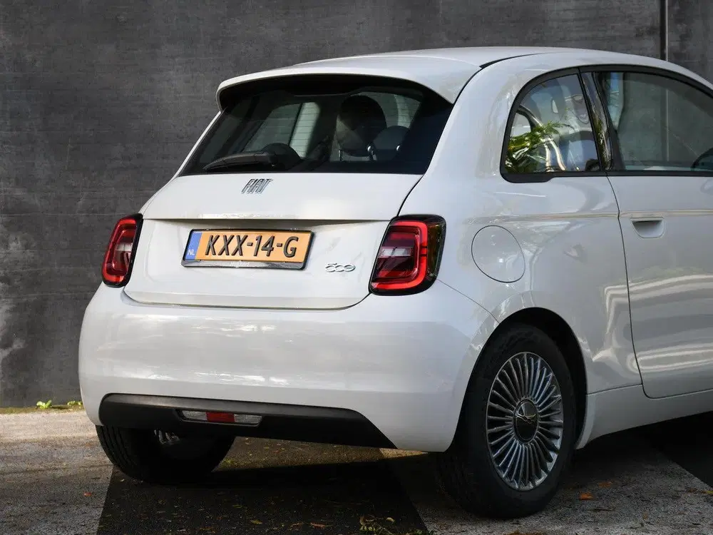 Fiat 500e Urban 42 kWh 118pk Automaat DAB uit 2023, foto 6