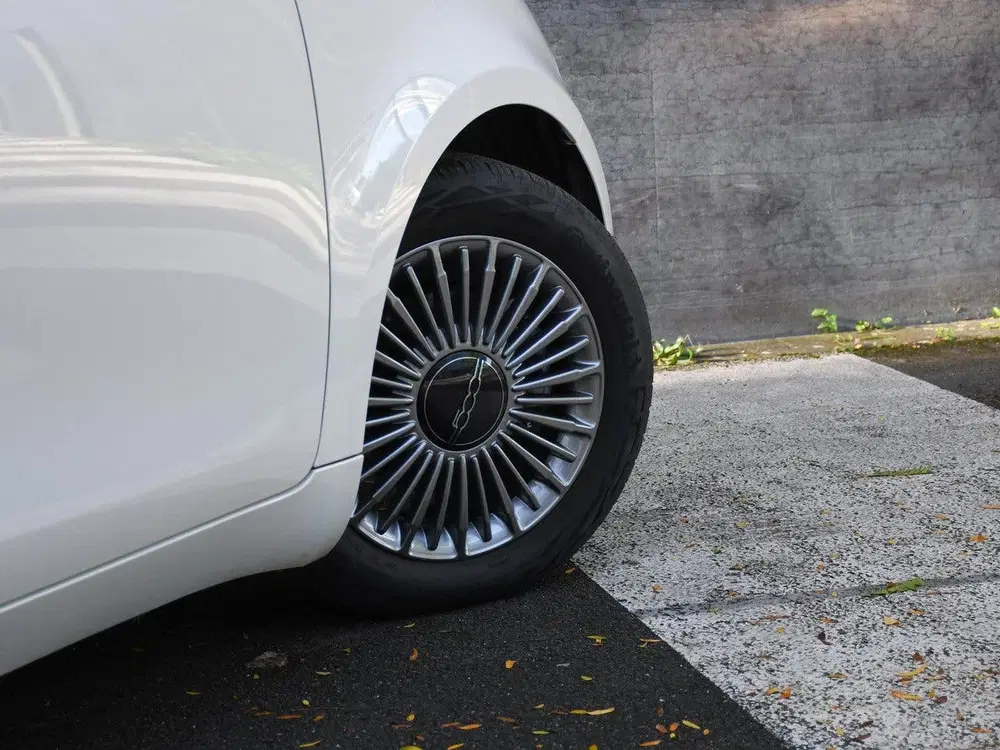 Fiat 500e Urban 42 kWh 118pk Automaat DAB uit 2023, foto 7