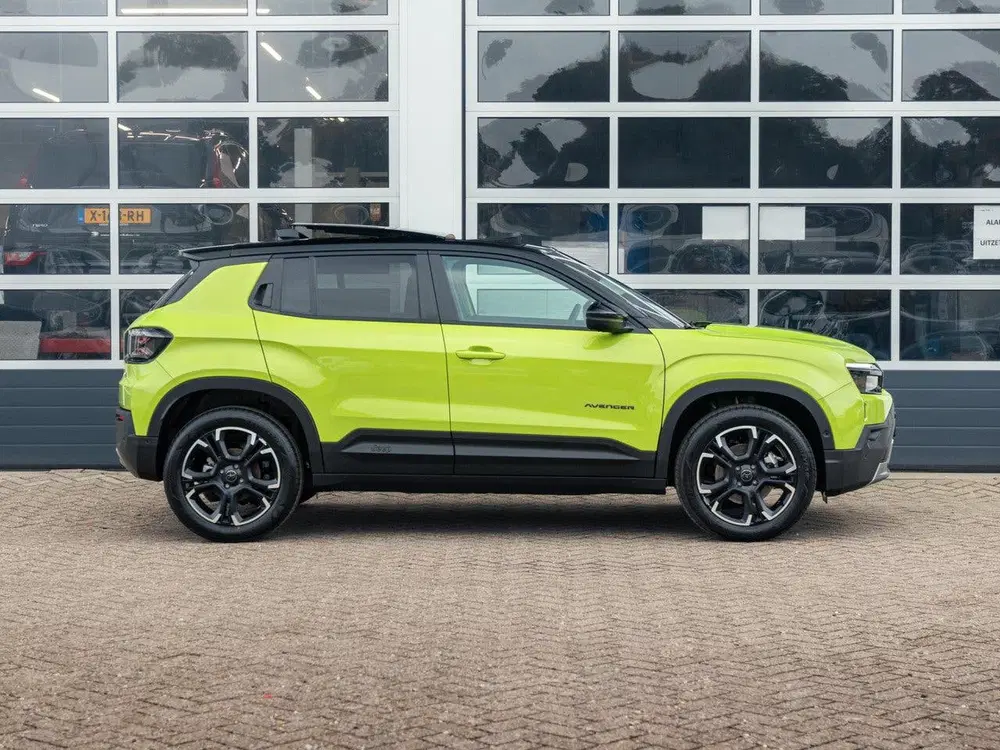 Jeep Avenger Summit 54 kWh uit 2026, foto 7