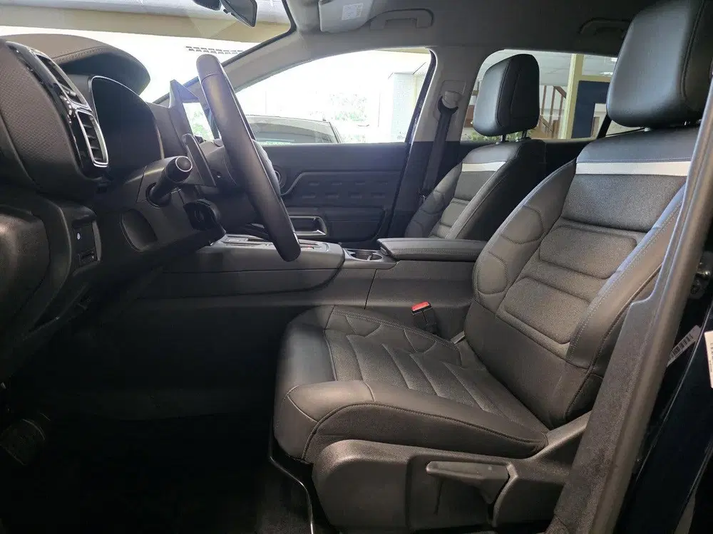 Citroën C5 Aircross Plus 1.2 Hybrid 145pk e-DSC6 uit 2025, foto 10