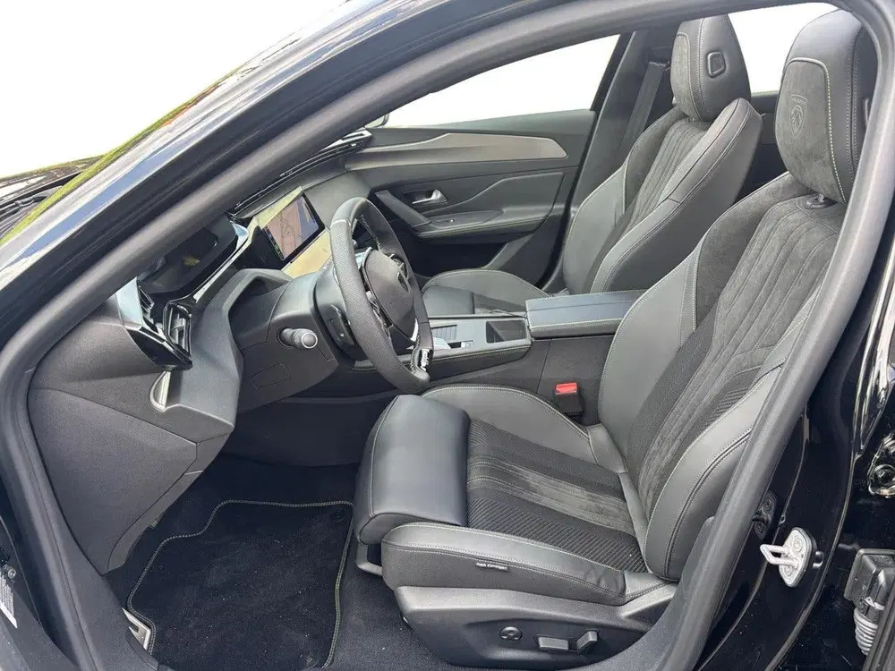 Peugeot 308 GT EV 58kWh 156pk uit 2026, foto 10