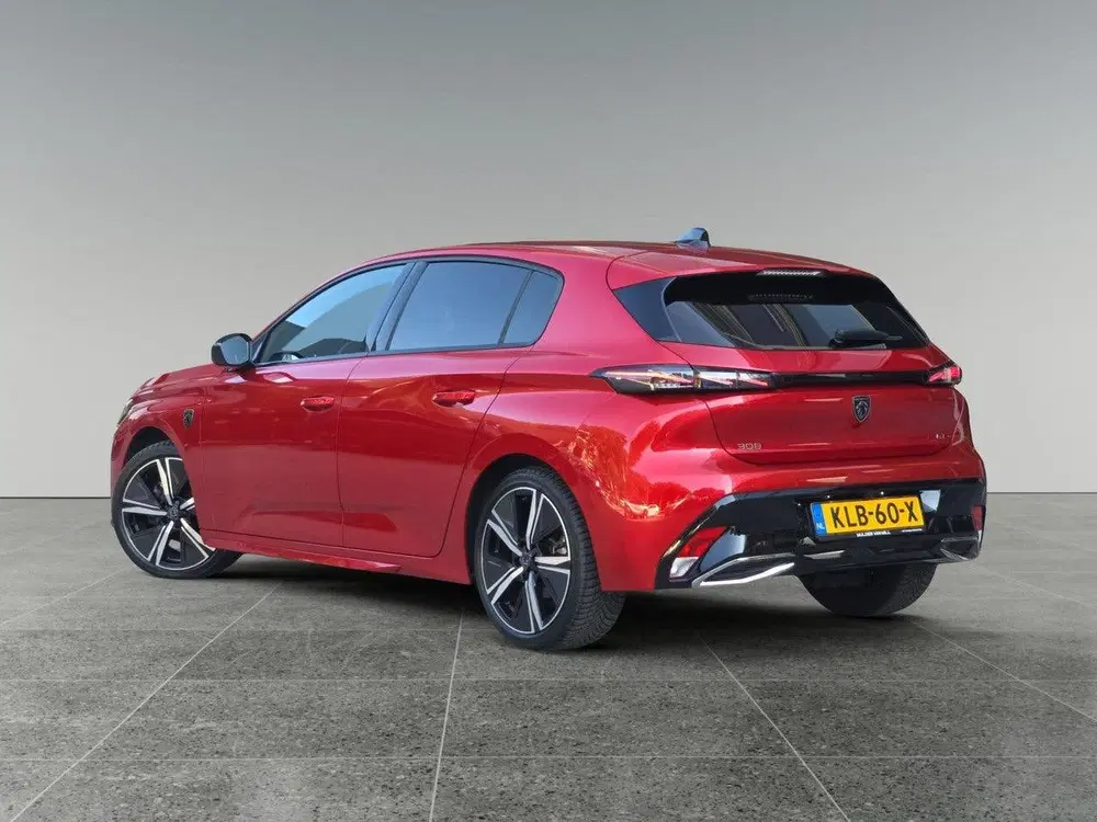 Peugeot 308 GT 1.2 Turbo 130pk EAT8 uit 2024, foto 4
