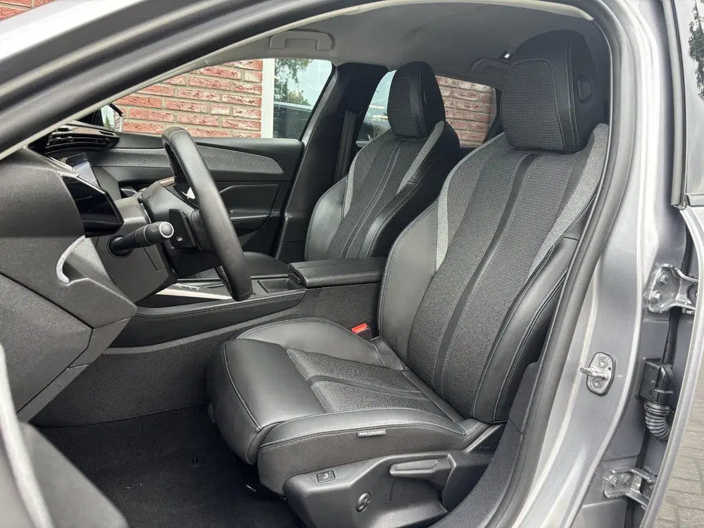 Peugeot 308 SW Allure Pack 1.2 Turbo 130pk EAT8 uit 2024, foto 6
