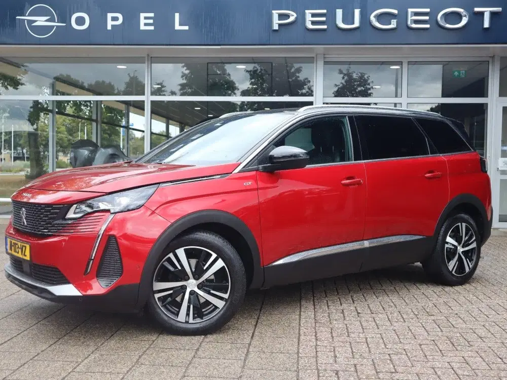 Peugeot 5008 SUV GT PureTech 130pk EAT8 Automaat uit 2022