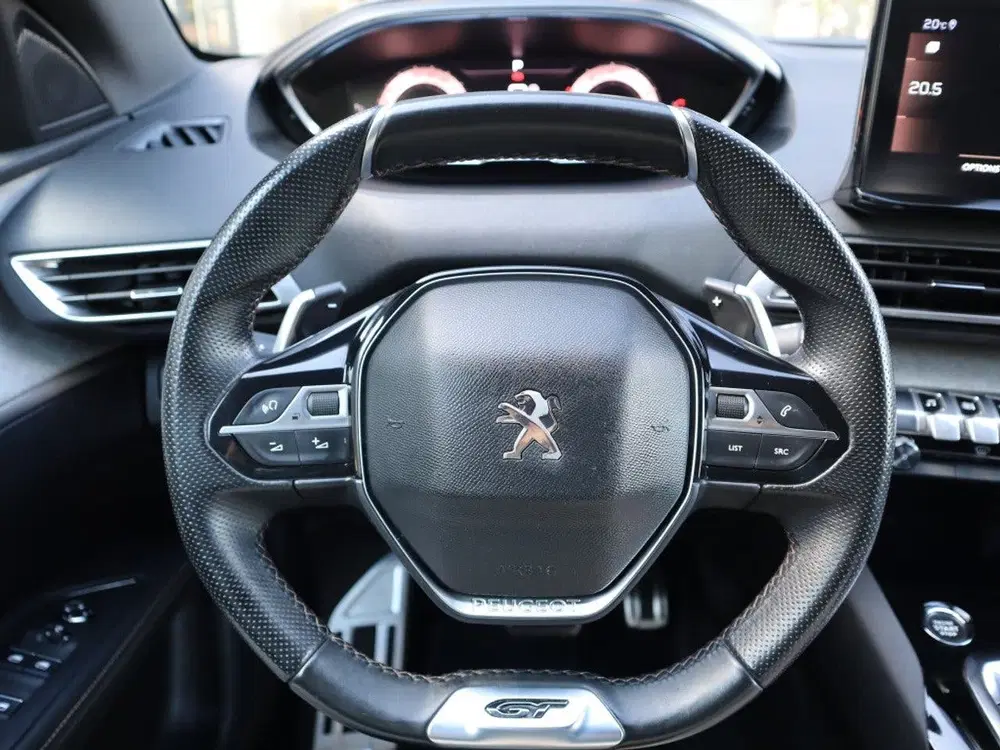 Peugeot 5008 SUV GT PureTech 130pk EAT8 Automaat uit 2022, foto 12