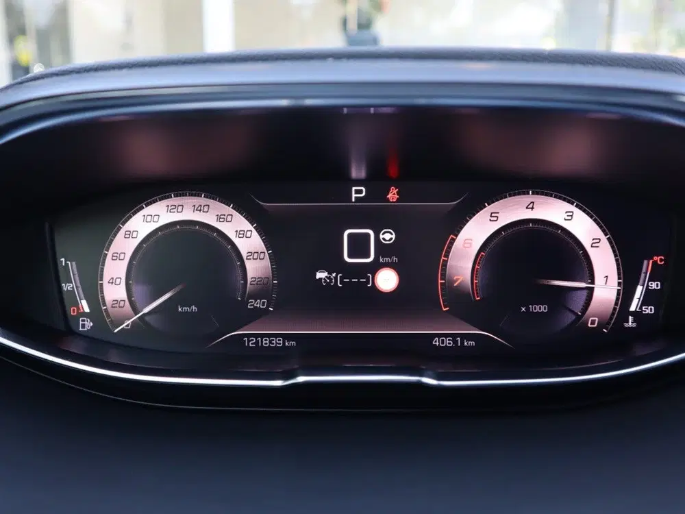 Peugeot 5008 SUV GT PureTech 130pk EAT8 Automaat uit 2022, foto 13