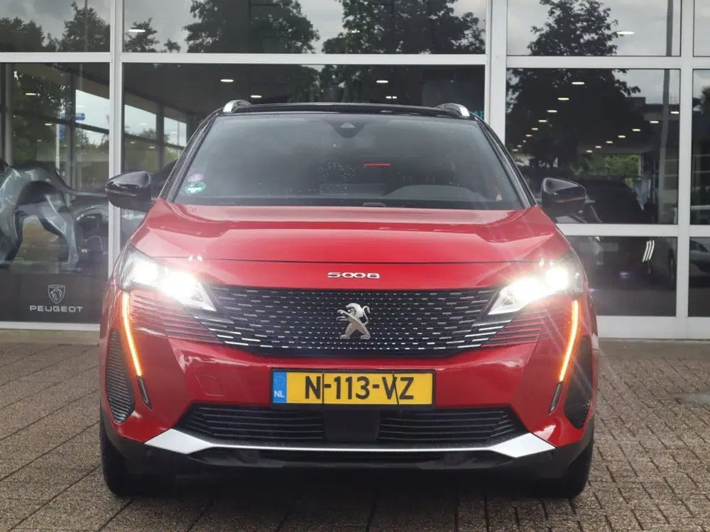 Peugeot 5008 SUV GT PureTech 130pk EAT8 Automaat uit 2022, foto 15