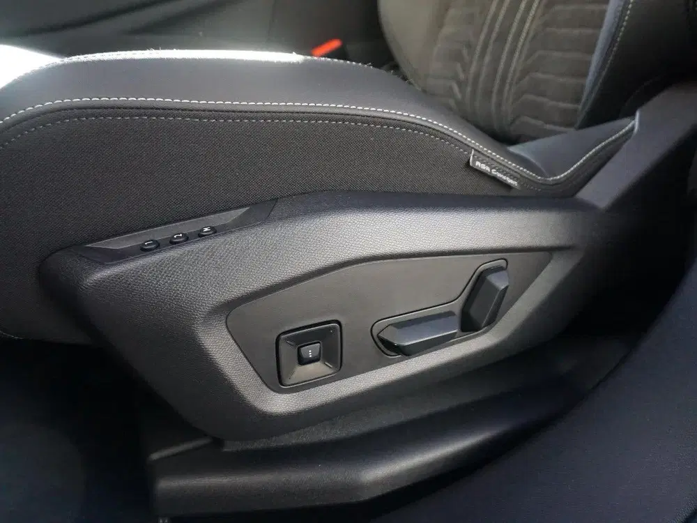 Peugeot 5008 GT Avantage 73 kWh 7p Leder Alcantara uit 2026, foto 11