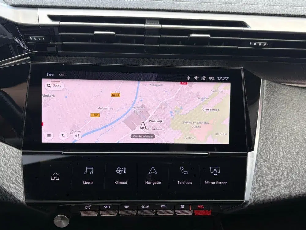 Peugeot 408 1.2 PURETECH 130PK AUT. GT NARDO-GREY NAVI uit 2023, foto 7