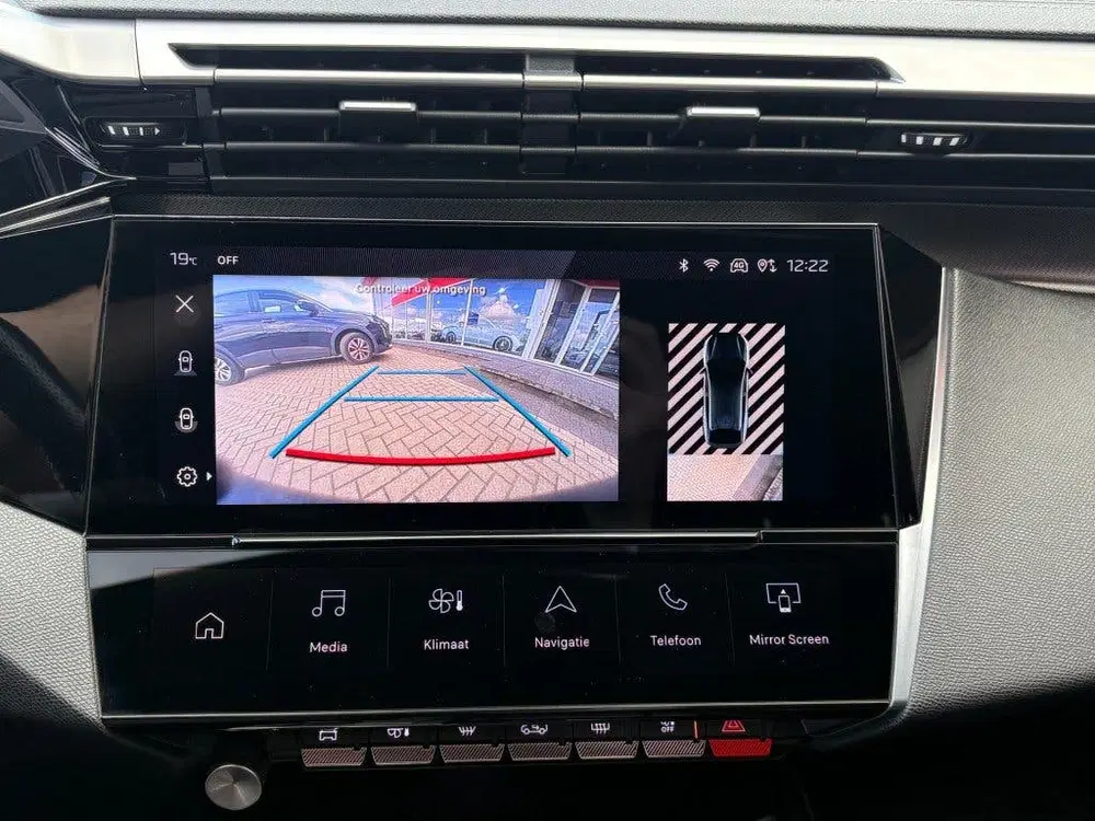 Peugeot 408 1.2 PURETECH 130PK AUT. GT NARDO-GREY NAVI uit 2023, foto 8