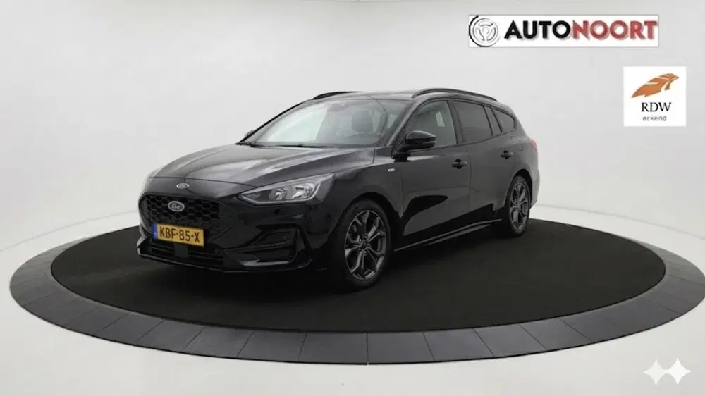 Ford Focus 1.0 EcoBoost Hybrid ST Line 2023 68.000KM uit 2023