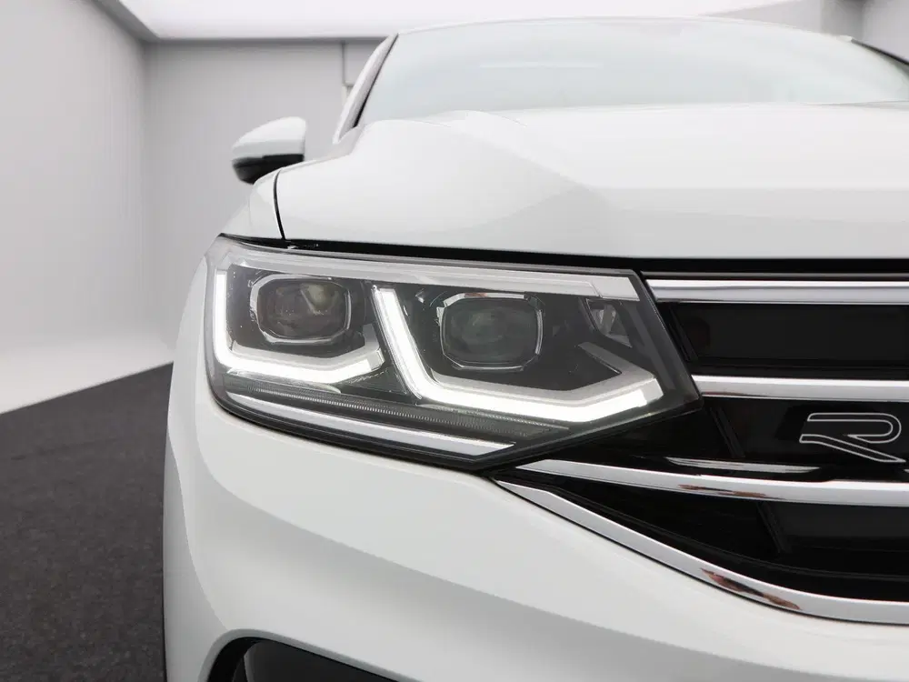 Volkswagen Tiguan 1.4 TSi 245 Pk eHybrid R-Line Business+ uit 2023, foto 12