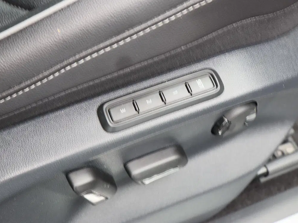 Volkswagen Tiguan 1.4 TSi 245 Pk eHybrid R-Line Business+ uit 2023, foto 14