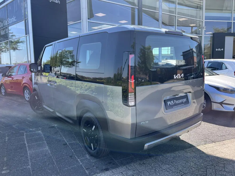 Kia PV5 Passenger Elite 71.2 kWh Inclusief 3000 euro Inruilp uit 2026, foto 7