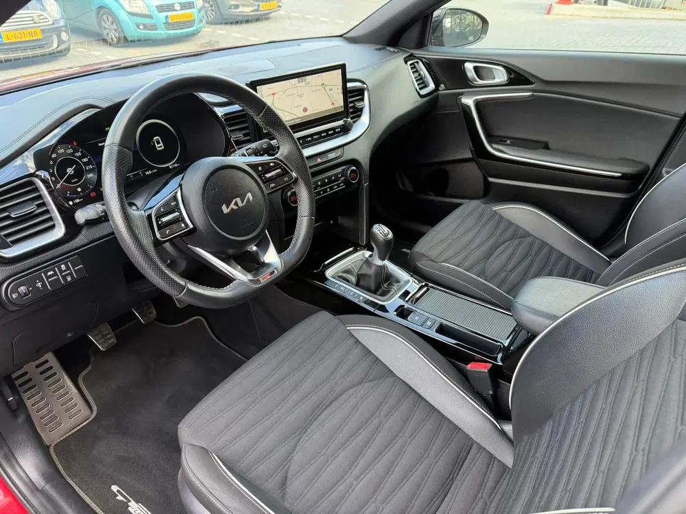 Kia Ceed 1.0 T-GDi GT-Line Camera (bj 2023) uit 2023, foto 15