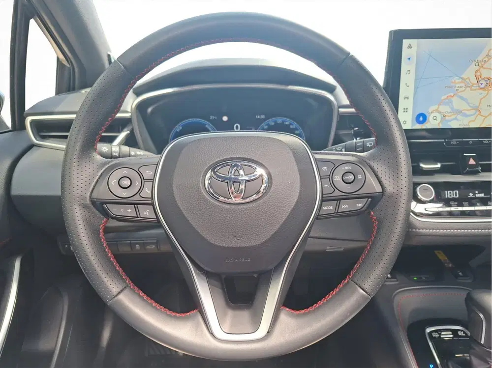 Toyota Corolla Hybrid 180 GR Sport + Pack uit 2026, foto 5