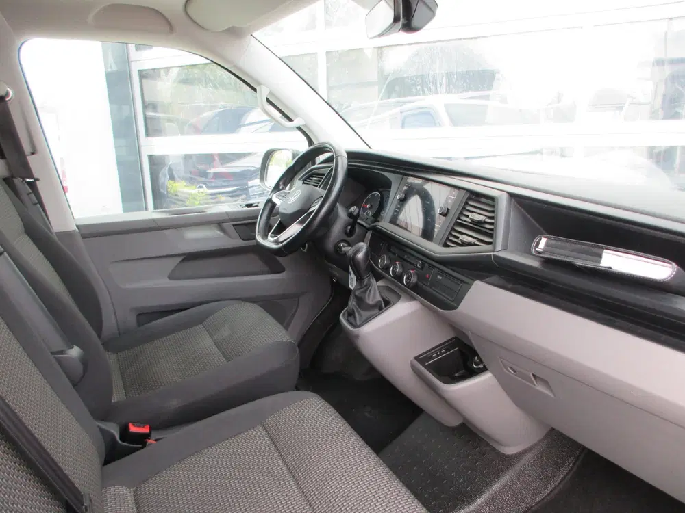 Volkswagen Transporter 2.0 TDI L2 uit 2020, foto 7