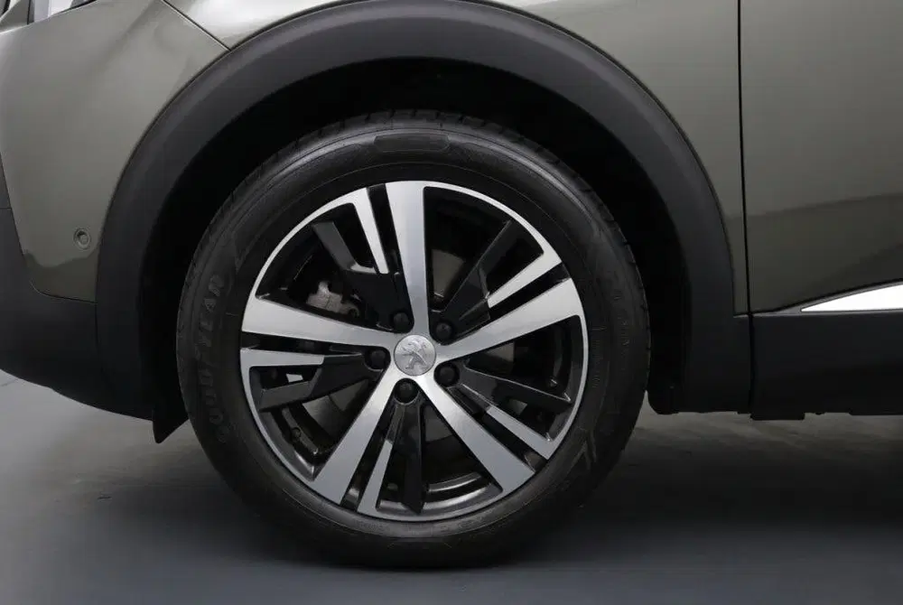 Peugeot 5008 1.2 Allure Business 131PK EAT8 Panoramadak uit 2019, foto 9