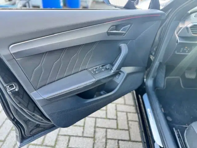 Cupra Formentor 1.4 e-Hybrid 204pk DSG-6 Business uit 2023, foto 13