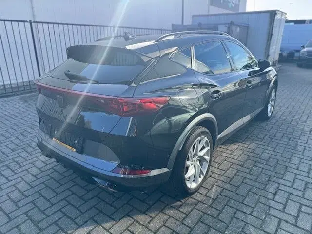 Cupra Formentor 1.4 e-Hybrid 204pk DSG-6 Business uit 2023, foto 3