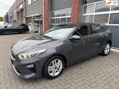Kia Ceed 1.5 T-GDi Automaat LED Camera Lane Carplay uit 2022