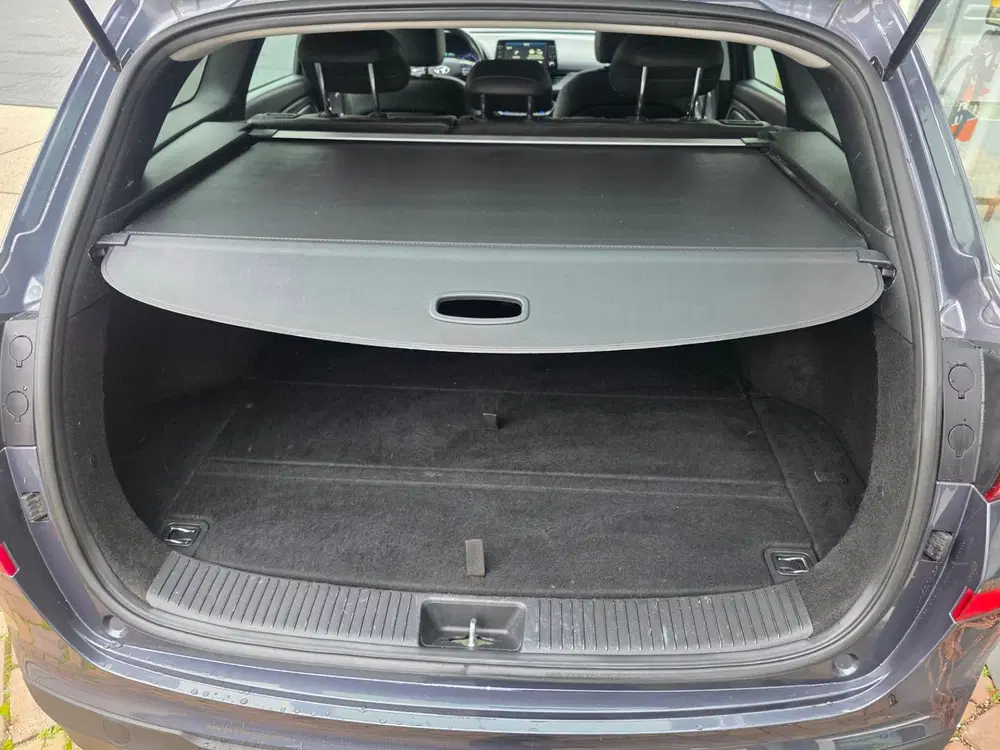 Hyundai i30 1.4 T-GDI Premiumautomaat uit 2019, foto 8
