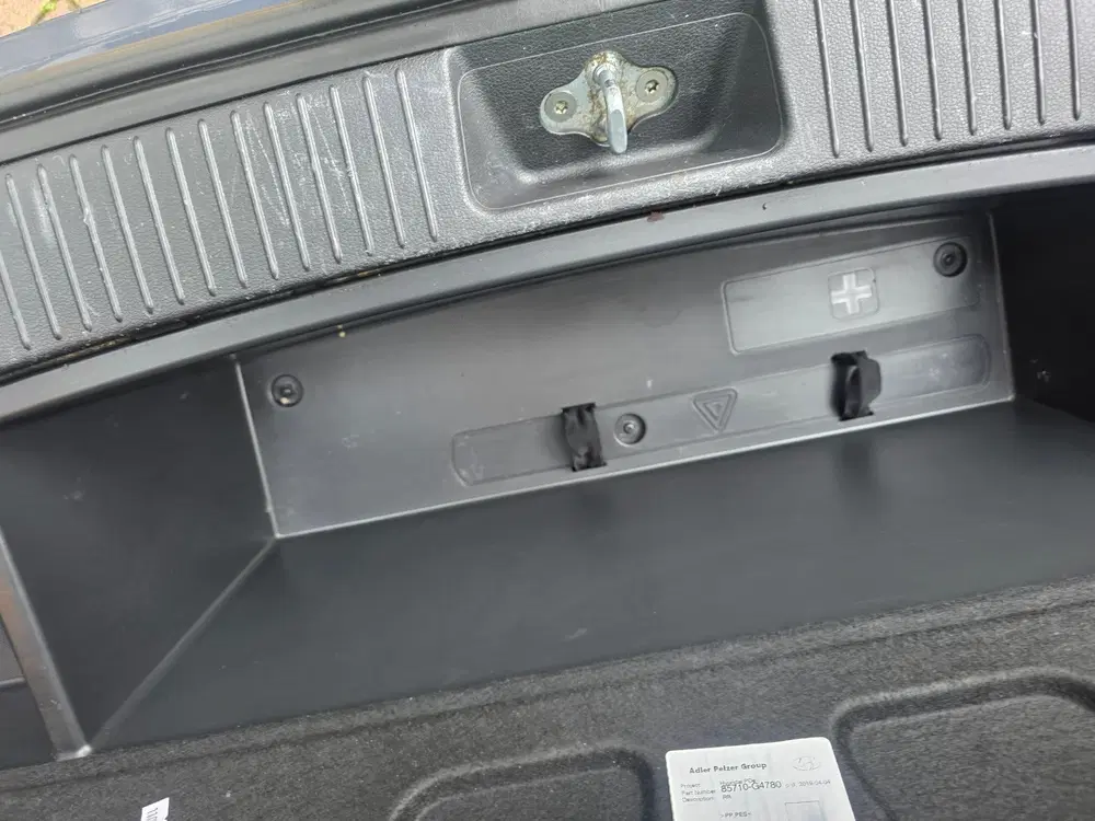 Hyundai i30 1.4 T-GDI Premiumautomaat uit 2019, foto 9