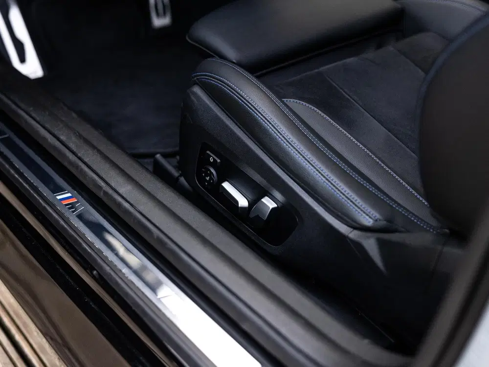 BMW 2-serie 2-serie Coupé M240i xDrive uit 2023, foto 15
