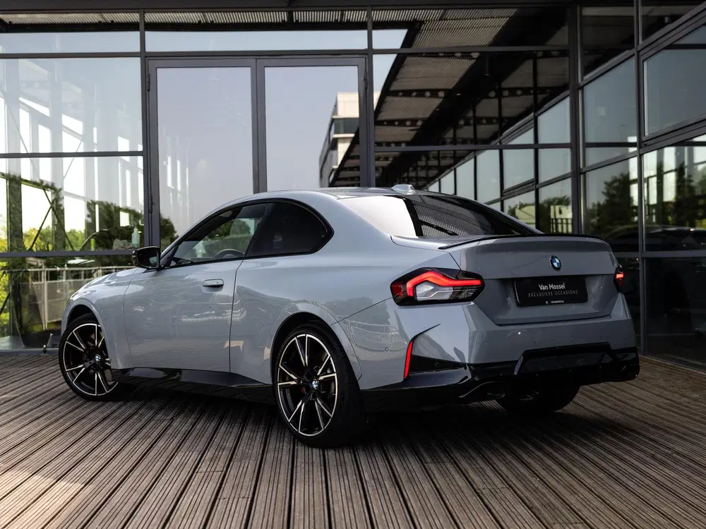BMW 2-serie 2-serie Coupé M240i xDrive uit 2023, foto 8