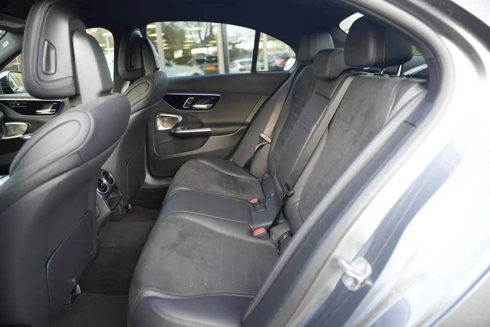 Mercedes-Benz C-Klasse 180 Business Solution AMG Burmester S uit 2025, foto 6