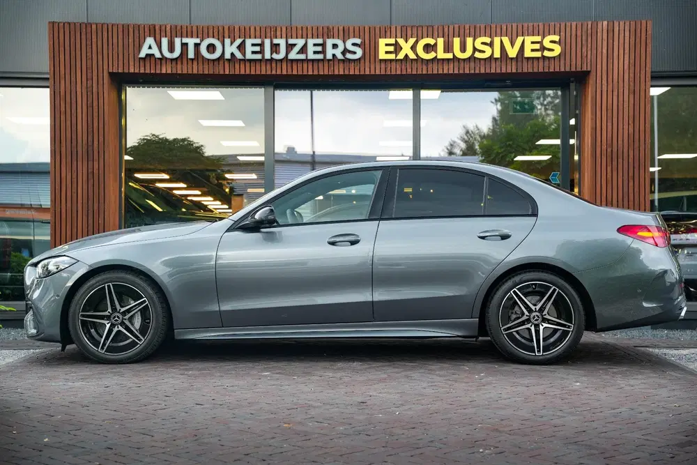 Mercedes-Benz C-Klasse 180 Business Solution AMG Burmester S uit 2025, foto 7