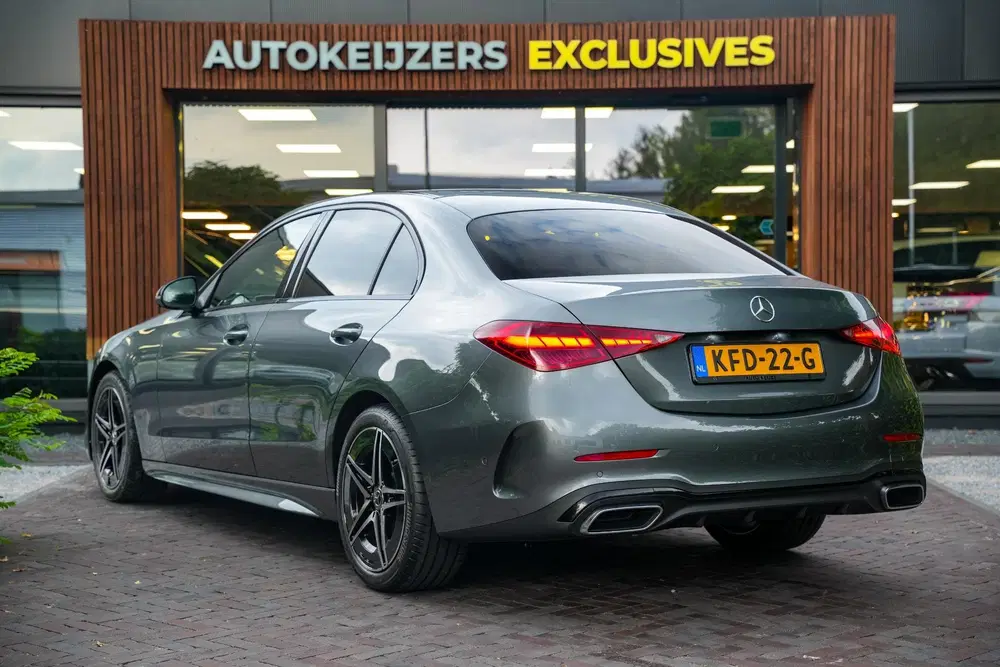 Mercedes-Benz C-Klasse 180 Business Solution AMG Burmester S uit 2025, foto 9